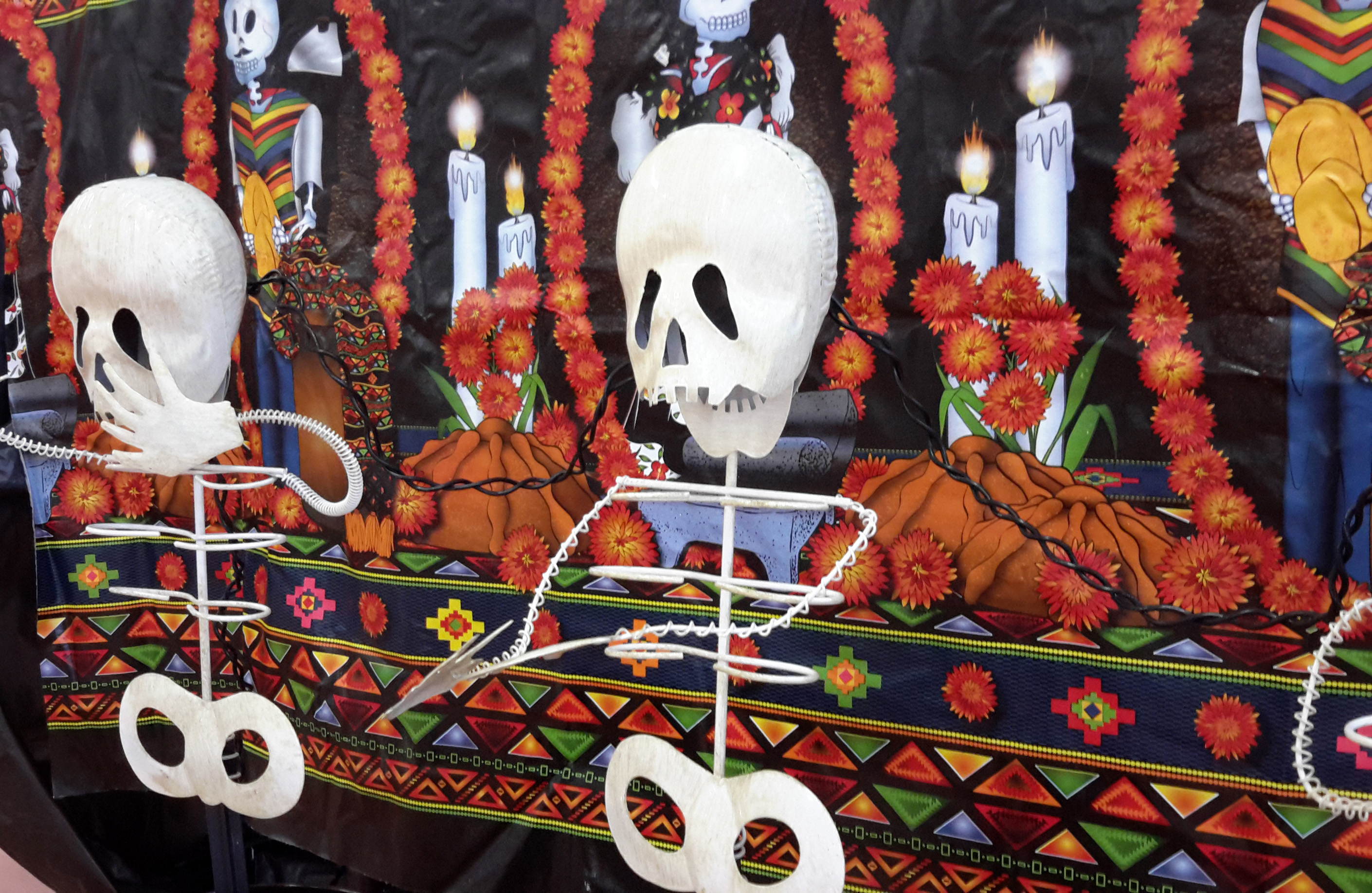 Dia de los Muertos decorations